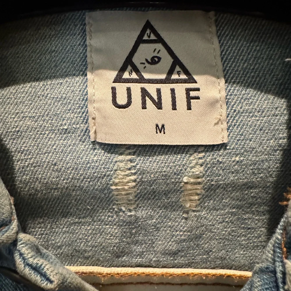 New Unif Distressed Americana Jean Jacket - Size M - Picture 6 of 6
